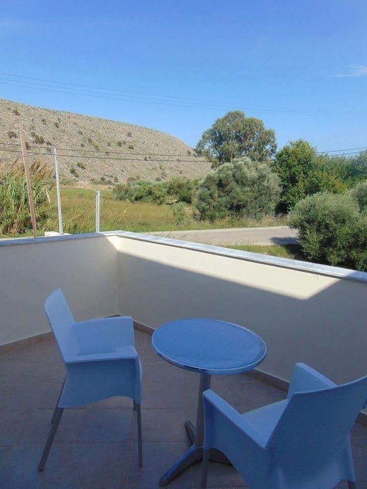 Villa Campos- Less Than 5-Min Walk To Kalivaki Beach Georgioupoli Exteriör bild
