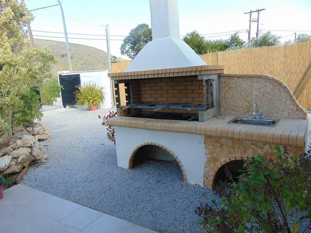 Villa Campos- Less Than 5-Min Walk To Kalivaki Beach Georgioupoli Exteriör bild