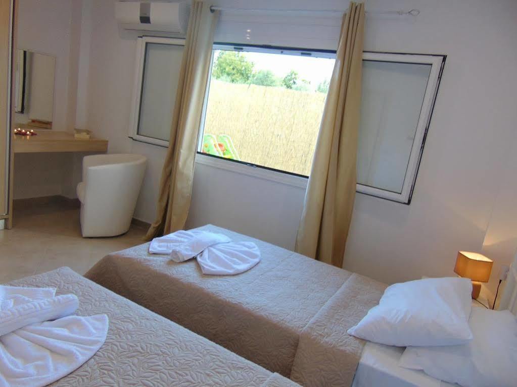 Villa Campos- Less Than 5-Min Walk To Kalivaki Beach Georgioupoli Exteriör bild